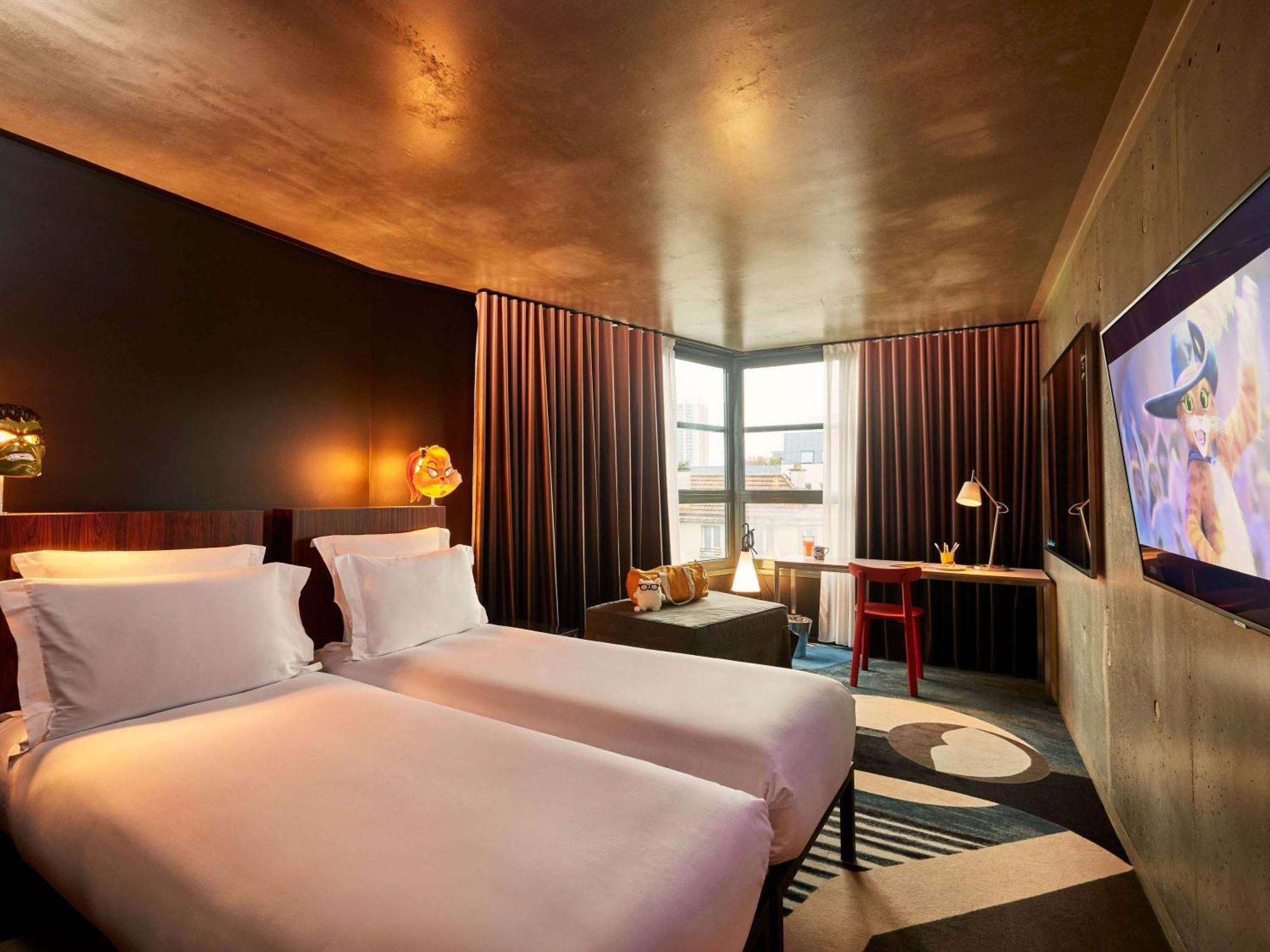 Mama Shelter Paris East Hotel Exterior foto