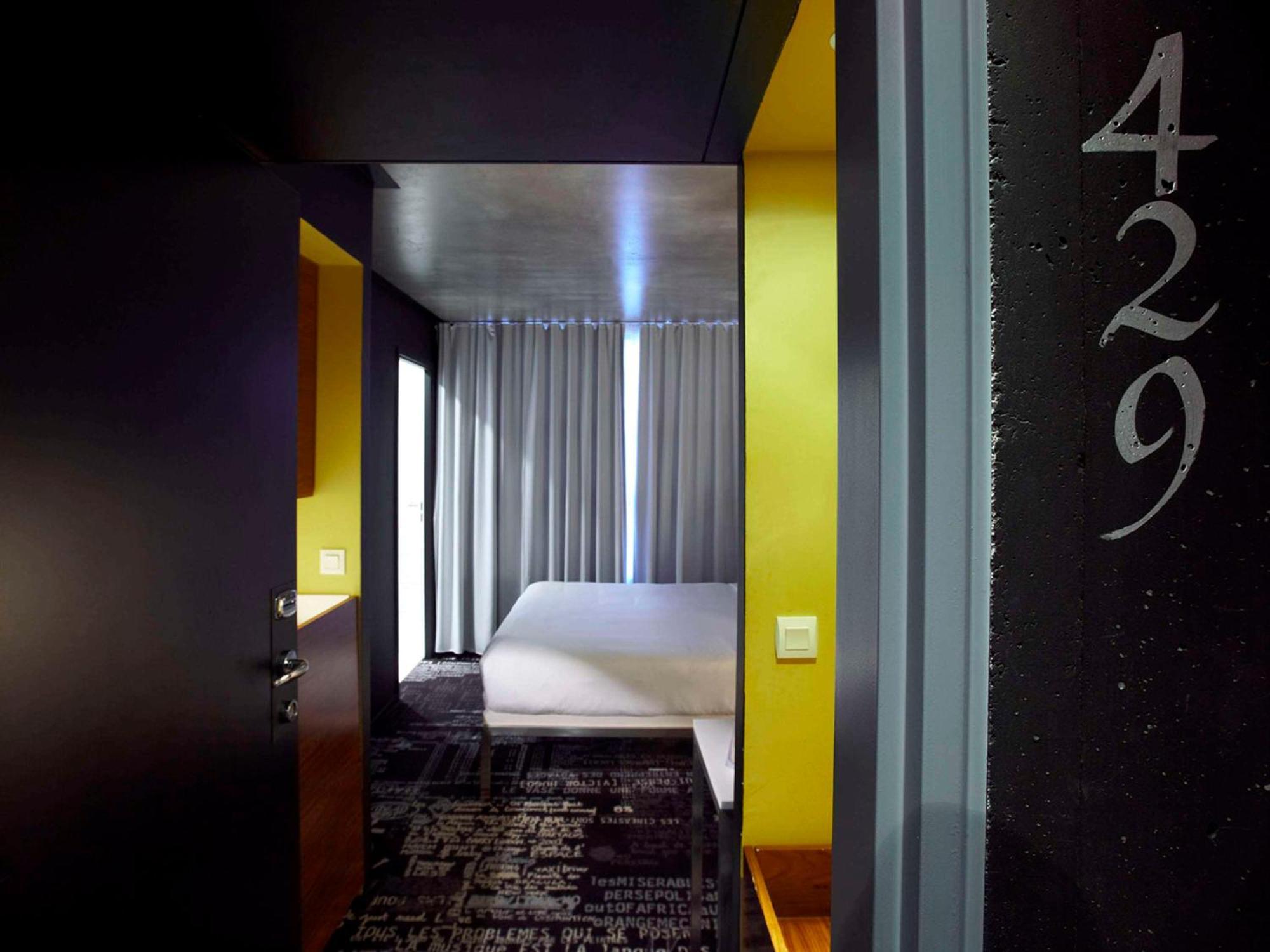 Mama Shelter Paris East Hotel Exterior foto