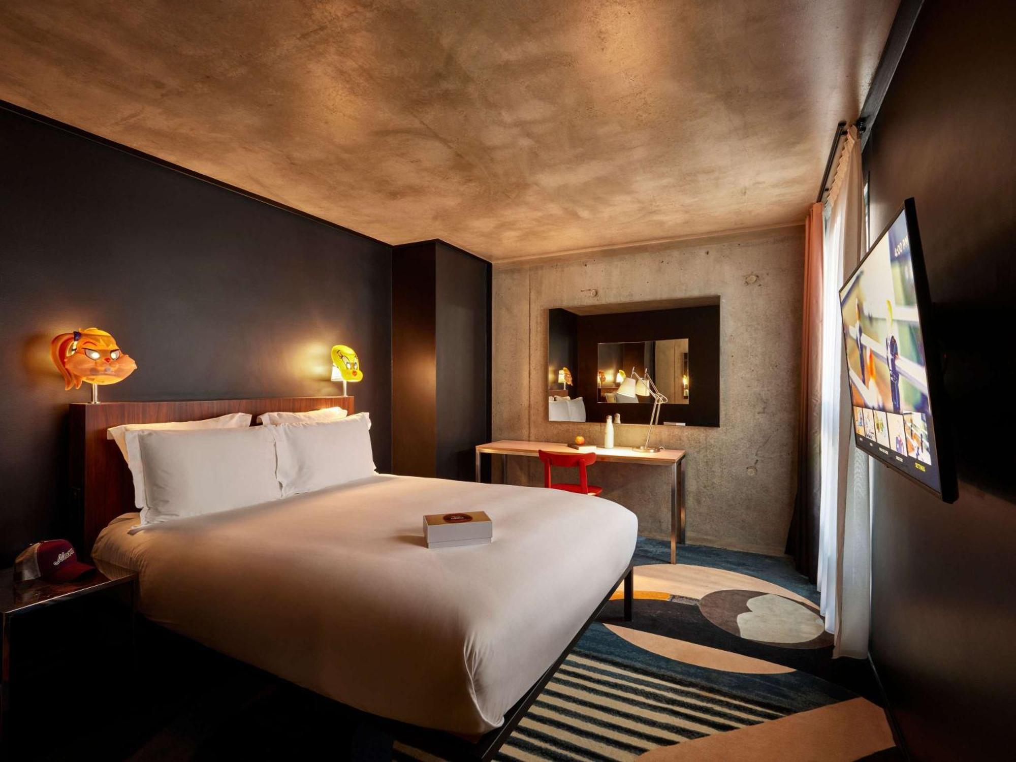 Mama Shelter Paris East Hotel Exterior foto